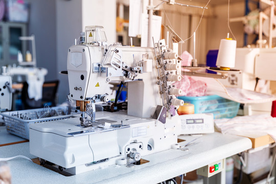 Manufacturing equipment for product development